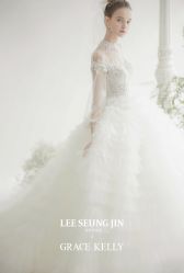 点击看大图 -GRACE KELLY婚纱与礼服(北京店)