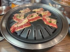 -明洞阿姨·韩式酱蟹烤肉·创意料理(方庄店)