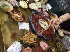 -正南齊北重庆老火锅(光华村直营店)
