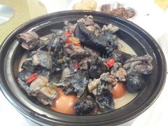 乌鸡煲-新一家农家菜(华景新城店)