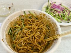 -黑八私房老北京炸酱面