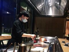 -丽思卡尔顿·炙焰·铁板烧餐厅