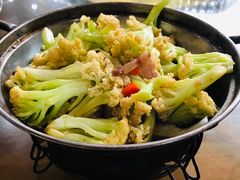 -芦茨金富饭庄·25年老字号·专做稻草鸡