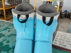 -十三陵雪世界滑雪场