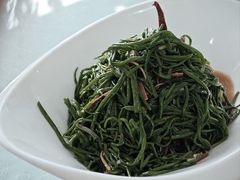 凉拌沙葱-小叶手抓·清真食品(治平路店)