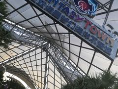 -三亚海昌梦幻海洋不夜城