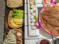 -伍师兄市井火锅(东部星悦天地店)