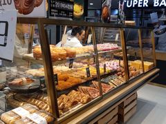 面包甜点陈列柜-超港·蛋糕面包(芜湖步行街店)