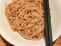 -诚铭记·虾仁汤包·成都小吃(融创店)
