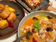 泡椒牛蛙-弄堂里(西溪龙湖天街店)