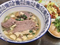 -一间楼牛羊肉泡馍馆(东一路店)