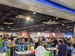-第5大道精品休闲购物广场
