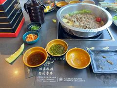 -牛武士寿喜烧·和牛火锅自助(全球首店)