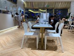 大堂-813芭依珊 BAESAn(汇港购物中心店)