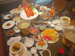 -半岛翡丽海鲜自助餐厅(观风亭店)