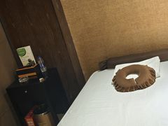-珠海棕泉酒店(拱北口岸高铁站店)