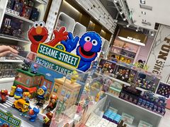 -泡泡玛特POPMART(蓝色港湾店)