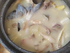 雅鱼头-干老四雅鱼饭店(滨江西路店)