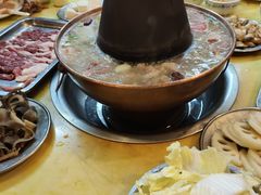 -月圆火锅(宁海东路二店)