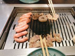 -臻牛烤肉