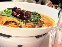 至味一品鱼头-蘇锦宴·淮扬菜烤鸭·小院(三元桥霄云路店)