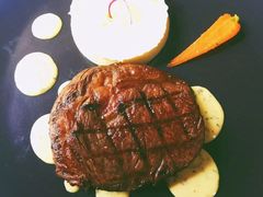 -La Villa French Restaurant