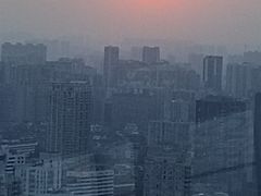 -亚洲国际大酒店·云顶阁旋转自助餐厅