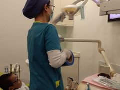 -岳辰齿科(浦东长泰店)