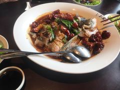 葱焖鱼头-上名堂·鱼头好吃(体育场路店)