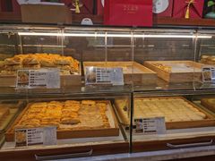 面包甜点陈列柜-清真全盛斋传统糕点(西羊市店)