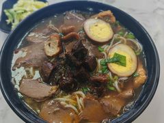 -花溪巷牛肉粉(泉城路店)