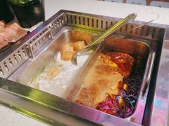 -十三幺山野火锅(市府路店)