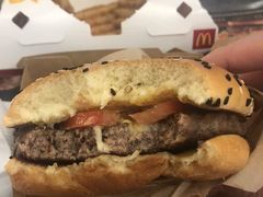 -麦当劳(田林好又多店)