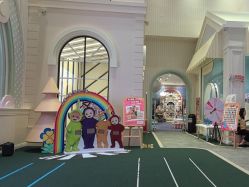 -奈尔宝·儿童乐园·亲子餐厅(华采天地店)