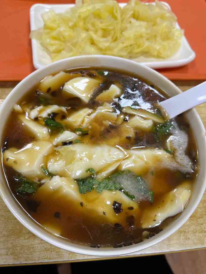 筋饼豆腐脑(惠工店)-"最近早餐经常在这吃,东西很干净而且品种也.