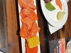 -四海一家自助餐(益田假日广场店)