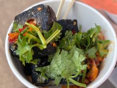 -黑色经典臭豆腐·湖南特产(步行街店)