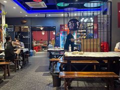 -老街烧烤大排档·地道湖北菜·龙虾馆(汉口火车站店)