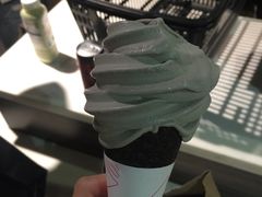 -梅龙镇广场