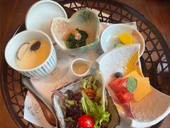 -Tsuru鹤日本料理(静安香格里拉店)