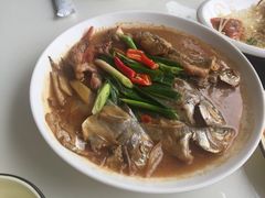 -鑫悦楼煎蟹·16年海鲜大排档