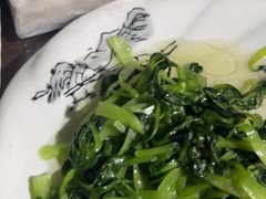 -七的湖·晚芳亭·阳澄湖农家菜·大闸蟹(莲花岛店)