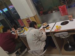 -壹天自助小火锅·贵州地摊火锅