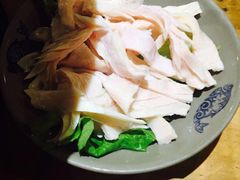 爽脆滑嫩鲜猪黄喉-白乐天毛肚火锅馆(解放碑店)