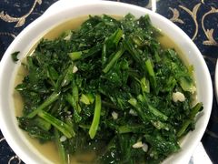 炒蒲公英-国生茶庄·地道农家菜团建活动