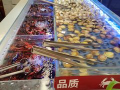 -四囍码头海鲜烧烤自助火锅(外滩南京东路悦荟广场店)