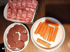 -蔡婶牛腩牛杂煲(长安万科店)