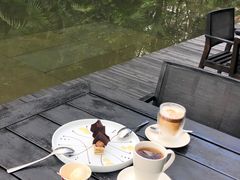 -蔚蓝阁餐厅·Brunch·牛排·威士忌·红酒