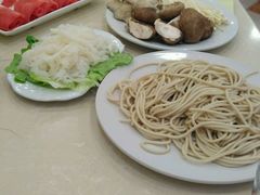 -台北吴记老锅底麻辣火锅(蓝村路店)