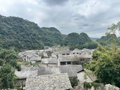 -高荡千年布依古寨旅游景区